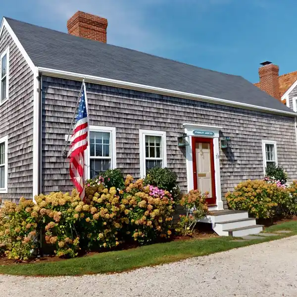 TIMELESS NANTUCKET CHARM WITH MODERN LIVING