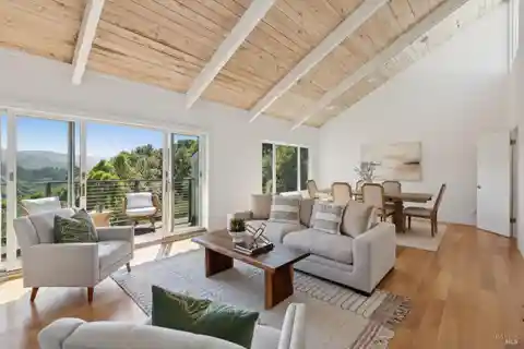Stylishly Remodeled Home in Marinview