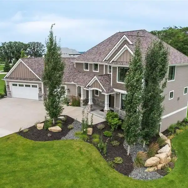 IMPECCABLE HOME IN MILLIE MEADOWS ESTATES