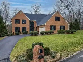 Beautifully Renovated Open Concept Home