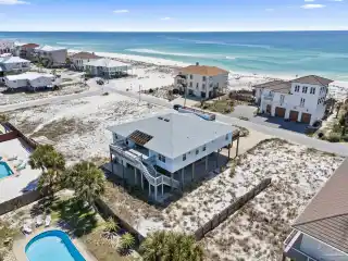 Serene Slice of Gulf Coast Paradise