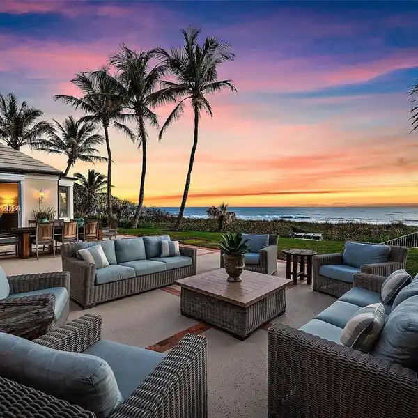 EXCLUSIVE BEACHFRONT RETREAT