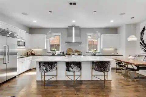 Stylish Light-Filled Home