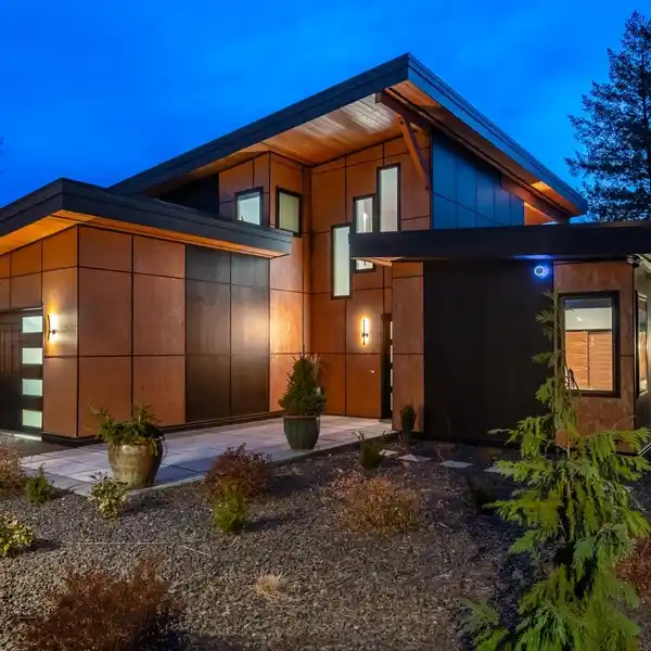 SPOKANE RIVER HIGH-END MODERN HOME