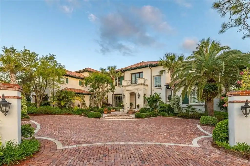 Mediterranean Masterpiece on the Marsh