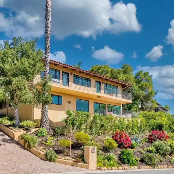 SPANISH CONTEMPORARY WITH PANORAMIC VIEWS IN UPPER RIVIERA