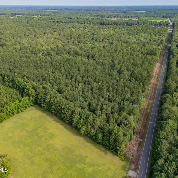 PRIME ESTATE LAND ON OVER FORTY ACRES