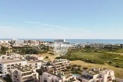 Sophisticated Living in Lumare