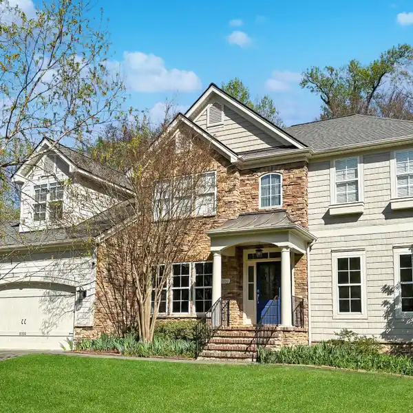 IMPECCABLY MAINTAINED HOME