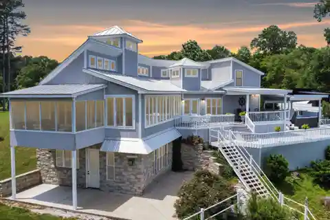 The Light House of Pelican Pointe