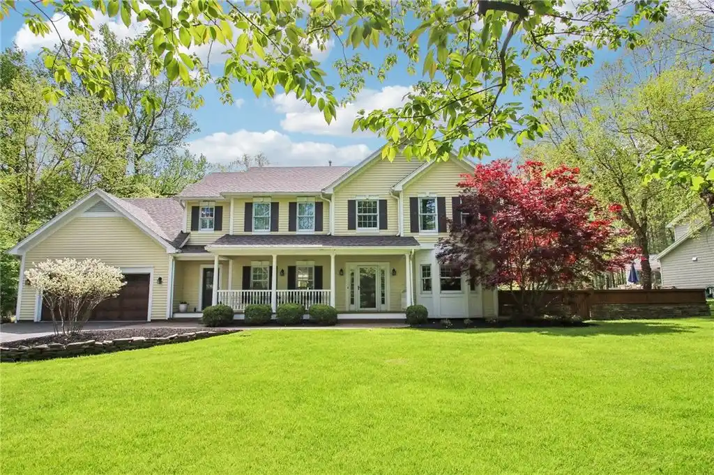 Luxury Home Backing to Powder Mills Park