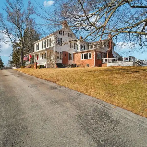 HISTORIC GRANDEUR WITH MODERN REFINEMENT