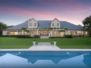 Grand Executive Property