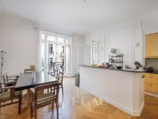 Perfect Parisian Pied-à-terre with Stylish Layout