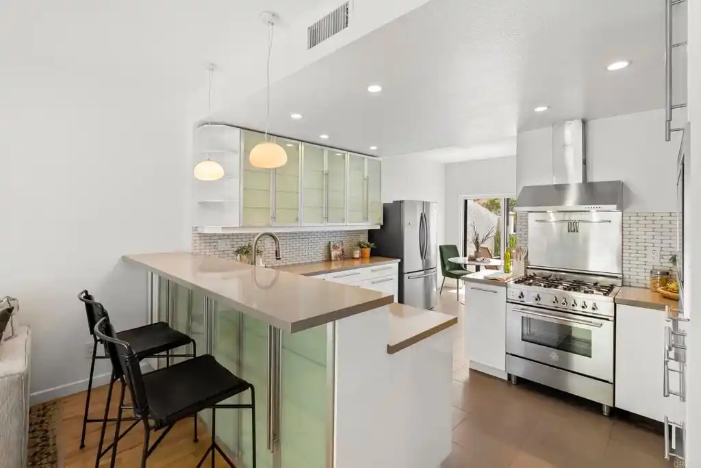 Dream Retreat in Sought-after Encinitas
