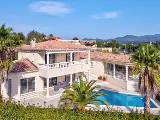 Stunning Architect-designed Villa