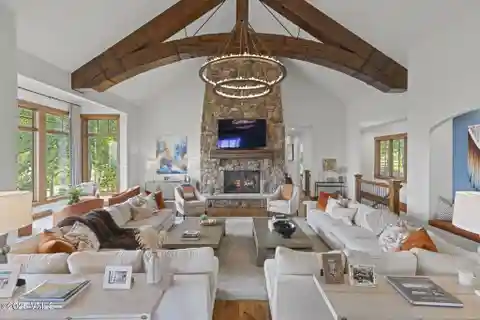 Elevated Mountain Living in an Exclusive Community
