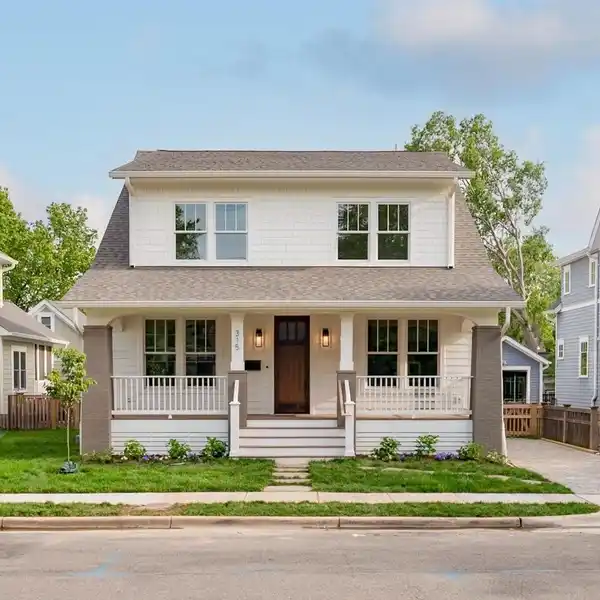 CRAFTSMAN-STYLE HOME WITH TIMELESS ELEGANCE