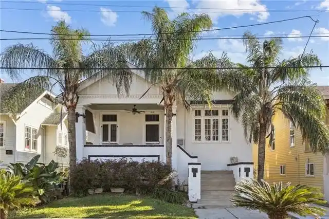 Lovingly Maintained Gem in the Heart of Uptown