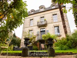 Splendid Mansion in the Heart of Dinan