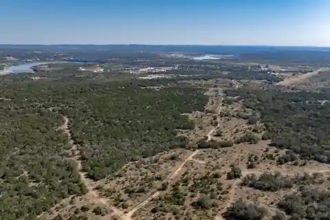 Expansive Hill Country Escape with Treehouse Views