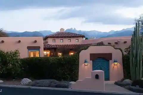 Stunning Six Bedroom Sanctuary