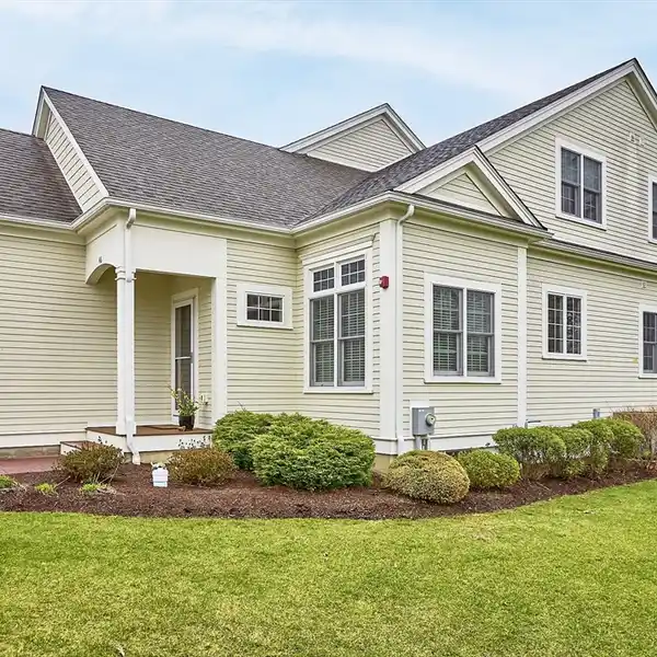 YOUNG END UNIT AT NORTHWOOD
