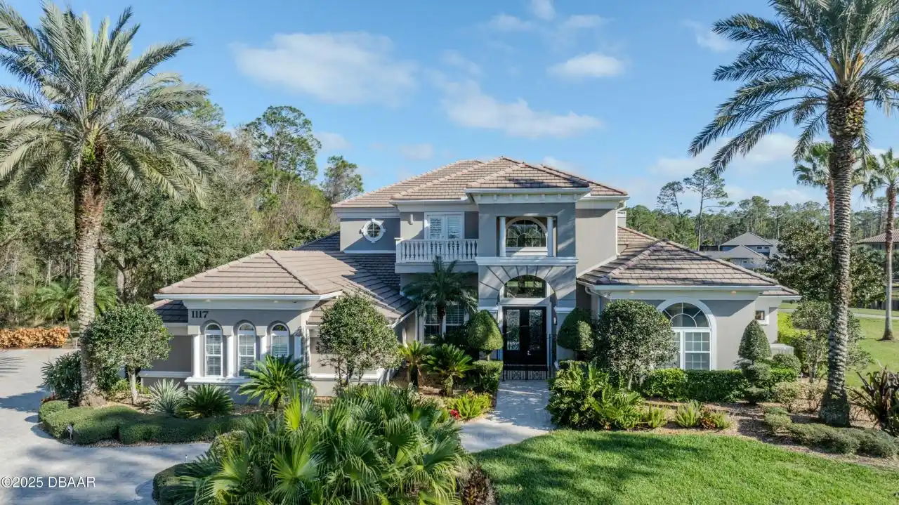 Beautiful Estate in Prestigious Plantation Bay