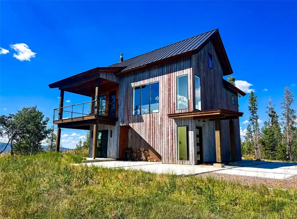 Modern Mountain Home on 11 Acres