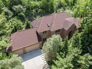 Spacious Hilltop Home Backing to Narrow Gauge Park