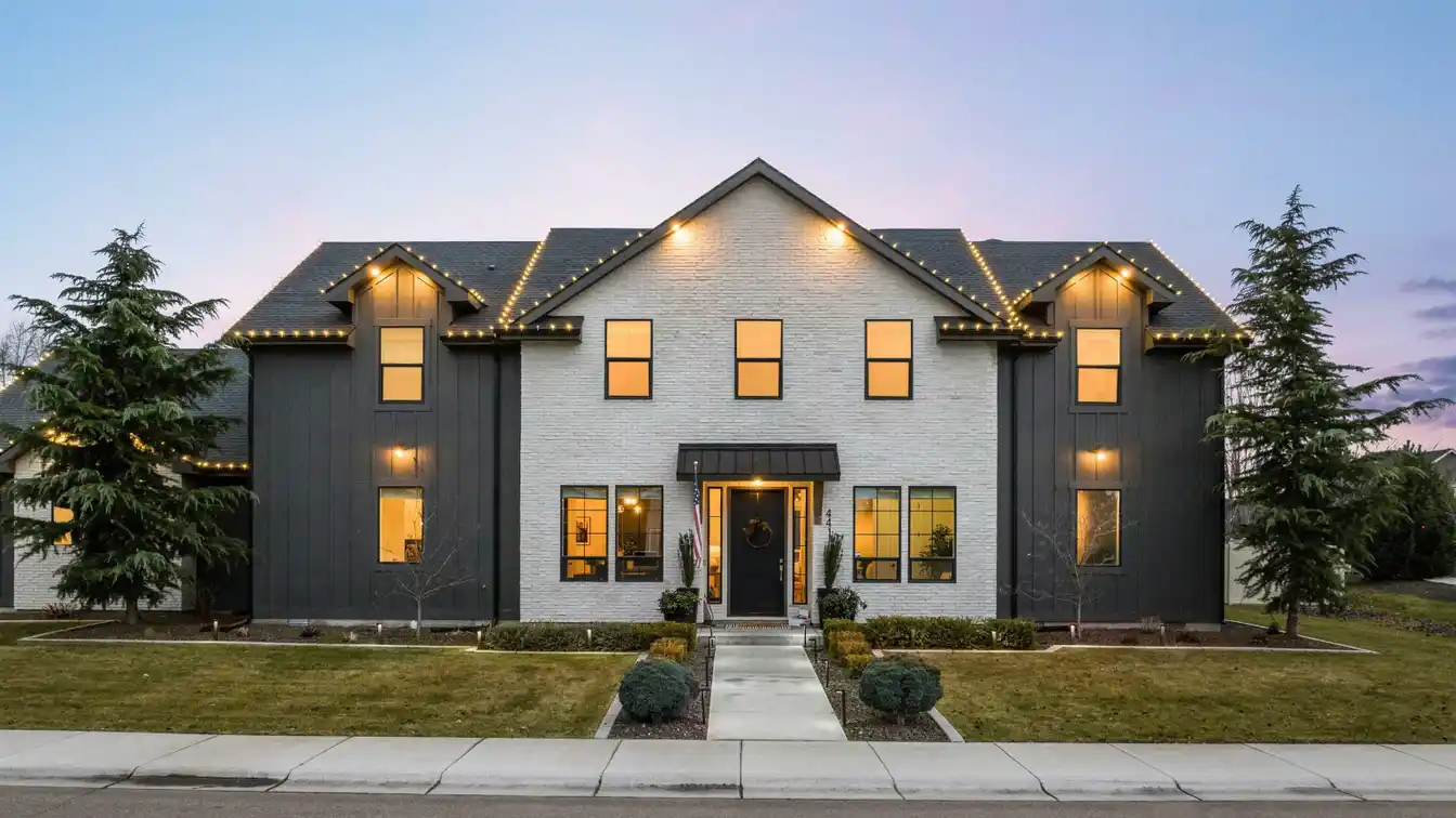 Exquisite Property in Coveted Birkdale Estates