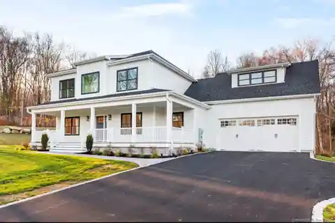 Luxurious Modern Farmhouse on over Three Acres