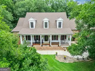 Peaceful Country Living on 12 Private Acres