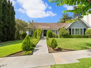 Rare Single-Level Vintage Beauty