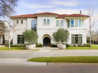 Exceptional Corner Estate in Pemberton Heights