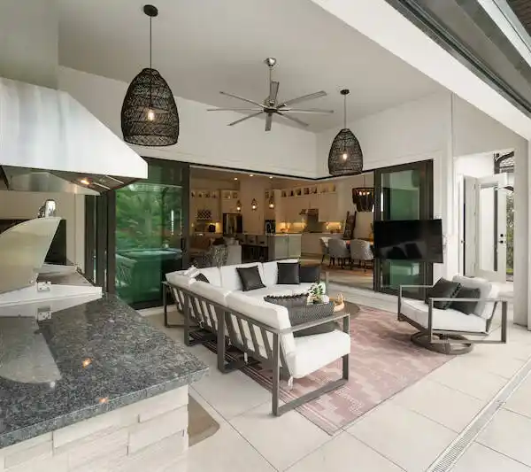 UNPARALLELED LUXURY AND LEISURE IN PRESTIGIOUS GREYHAWK