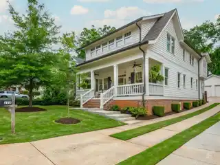 Modern Craftsman Gem in an Unbeatable Neighborhood