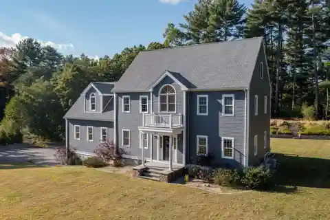 Spacious Colonial in a Prime Hanover Location...