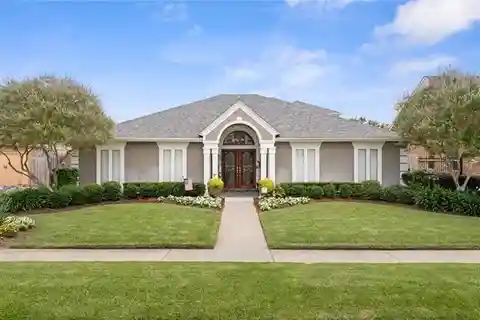 Remarkable Custom-built Home by Greg Kitchen