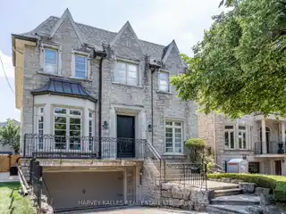 Custom Home in the Heart of Ledbury Park