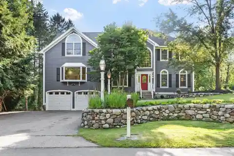 Stately Colonial in Prime Location