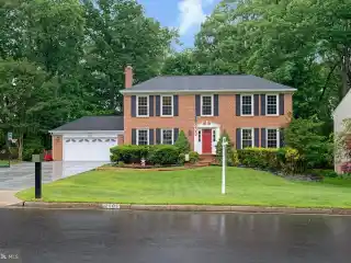 Beautiful Brick-front Colonial
