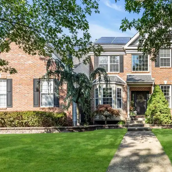 CUSTOM OASIS ON A SECLUDED DOUBLE LOT