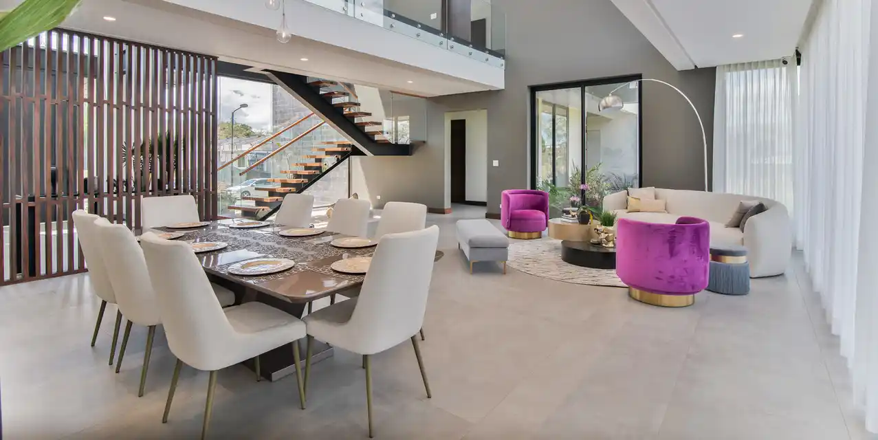 Agata Contemporary Home
