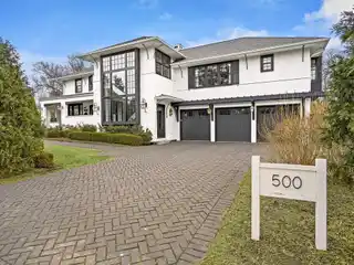 Extraordinary Fusion of Architectural Vision and Luxury