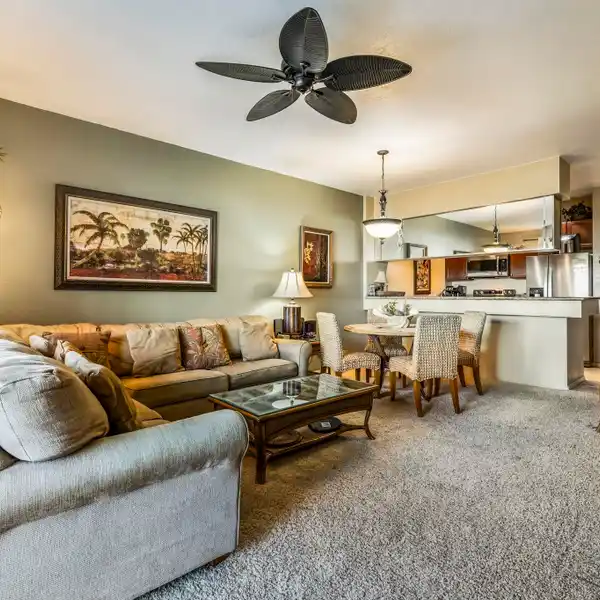 BEAUTIFULLY RENOVATED UNIT AT GRAND CHAMPIONS