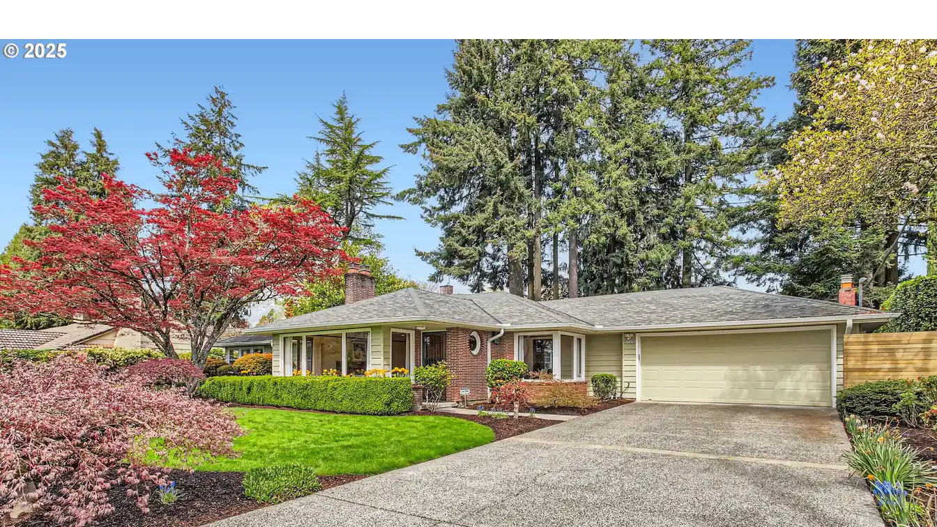 1950 Classic Ranch in Coveted Vista Hills