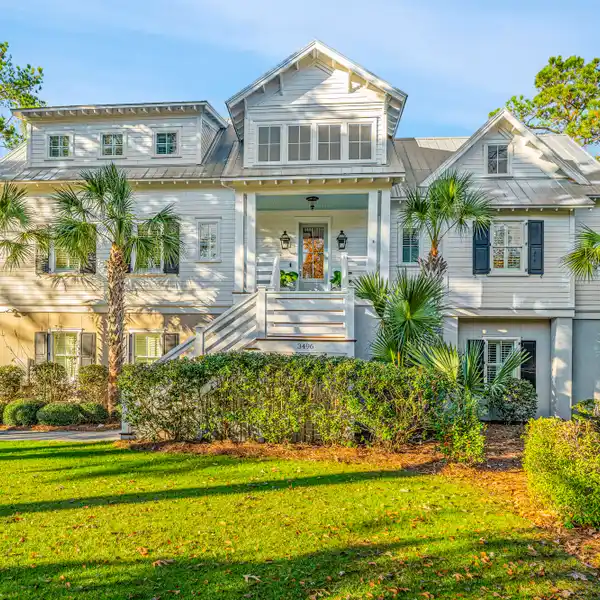 WATERFRONT PARADISE ON TOOMER CREEK
