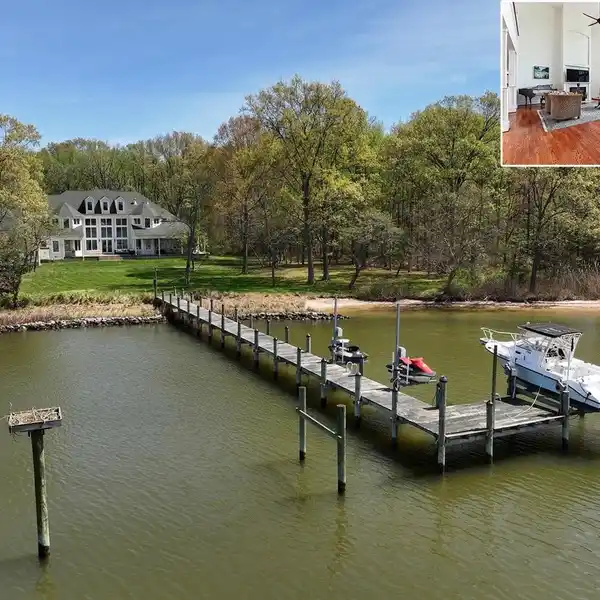 GRAND WEST RIVER ESTATE WITH PRIVATE BEACH