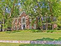 BEAUTIFUL FULL BRICK TRADITIONAL HOME IN MONTIBELLO
